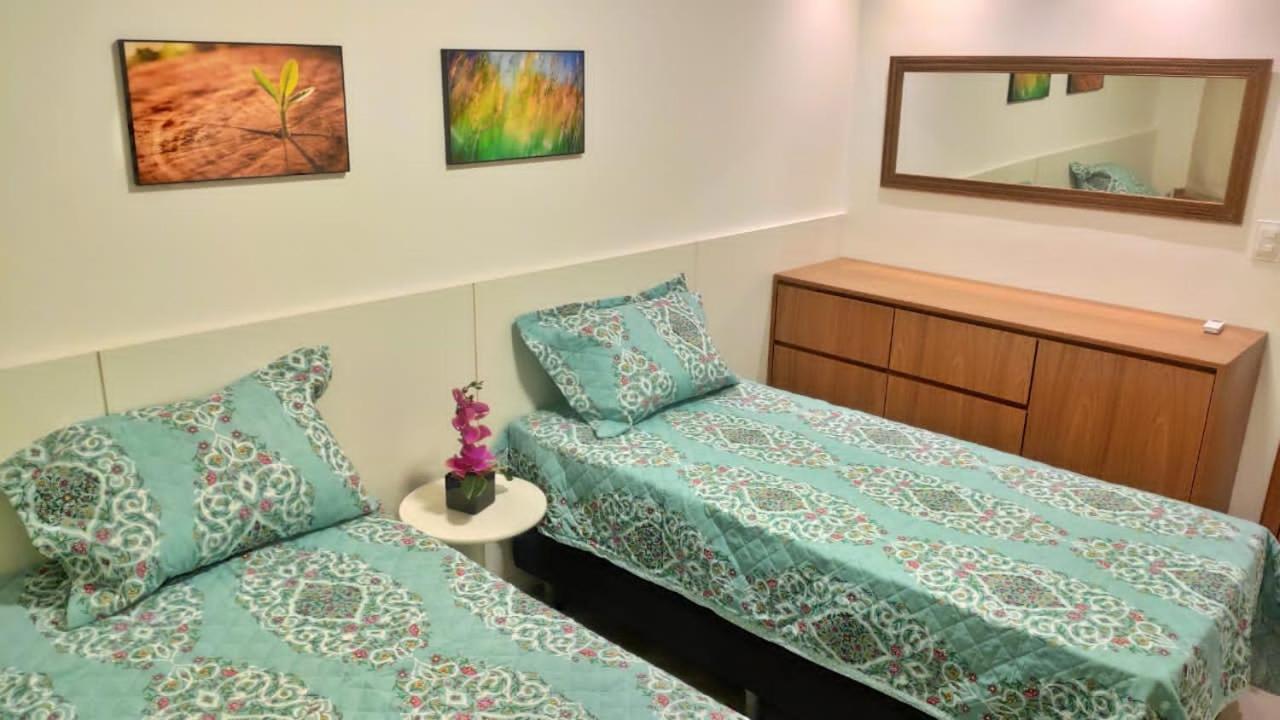 Guarajuba Porto Smeralda Village C02, Terreo - Guarajuba Temporada, Viva Mais De Uma Experiencia De Hospedagem Conosco! 130M Da Praia Εξωτερικό φωτογραφία